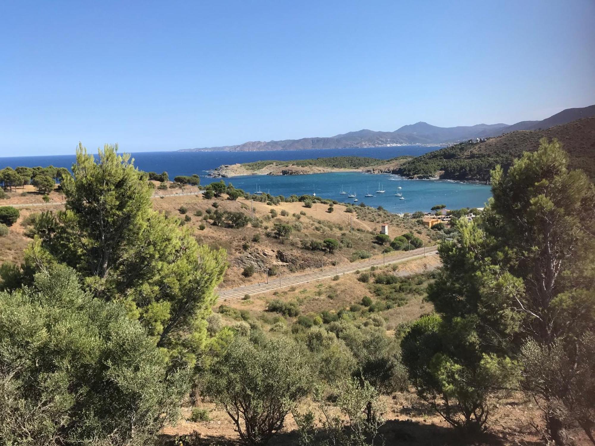 Stunning Sea Views From Luxury 4 Bed Apartment Close To Beach At Cap Ras Llança Zewnętrze zdjęcie